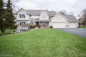 7919 Red Clover Ct SE, Ada, MI 49301 photo 1