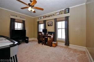 215 E Congress St, Belding, MI 48809 photo 13