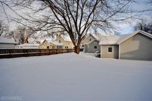 215 E Congress St, Belding, MI 48809 photo 21