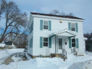 107 E Savidge St, Spring Lake, MI 49456 photo 1