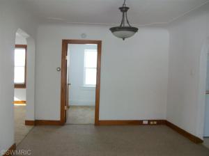 107 E Savidge St, Spring Lake, MI 49456 photo 3
