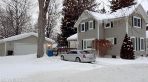 120 Brigham, Plainwell, MI 49080 photo 2
