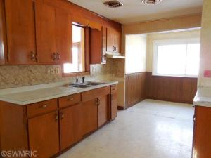 6718 River St, Newaygo, MI 49337 photo 2