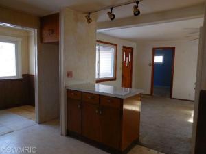 6718 River St, Newaygo, MI 49337 photo 4