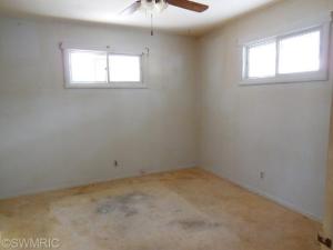 6718 River St, Newaygo, MI 49337 photo 9
