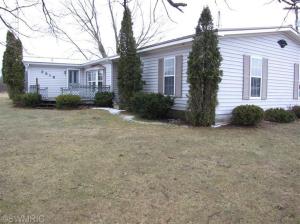 3518 E 8th St, White Cloud, MI 49349 photo 1