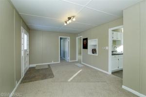 308 S Hooker Ave, Three Rivers, MI 49093 photo 4