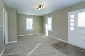 308 S Hooker Ave, Three Rivers, MI 49093 photo 3