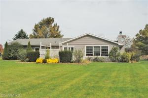 52054 Johnson Rd, Three Rivers, MI 49093 photo 3