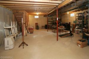 1010 Taylor Dr, Plainwell, MI 49080 photo 15