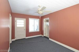 711 Glenview Dr, Plainwell, MI 49080 photo 16
