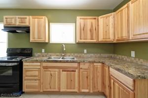 711 Glenview Dr, Plainwell, MI 49080 photo 10