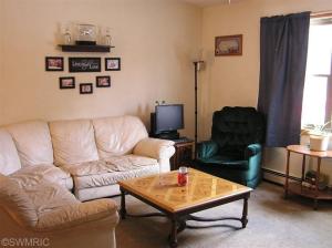 120 Kiddville, Belding, MI 48809 photo 2
