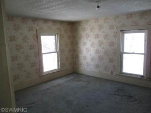 205 East St, Reading, MI 49274 photo 8