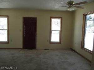 205 East St, Reading, MI 49274 photo 4