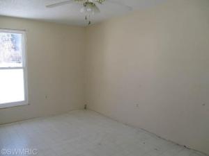 205 East St, Reading, MI 49274 photo 12