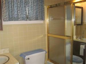 6 E Beech St, Three Oaks, MI 49128 photo 15