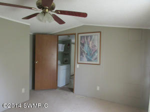 408 N Main, Reading, MI 49274 photo 12