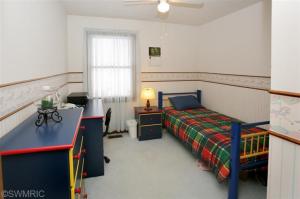 761 Thomas St, Plainwell, MI 49080 photo 12
