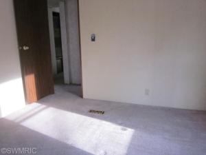 2199 E Butler Rd, Dowling, MI 49050 photo 4