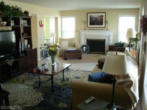 551 Upton Dr, St. Joseph, MI 49085 photo 4