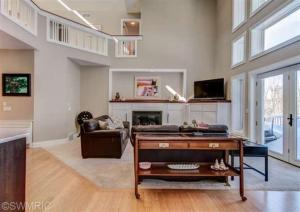 8523 Longleaf Dr SE, Ada, MI 49301 photo 3