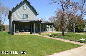 234 E Main St, Walkerville, MI 49459 photo 1
