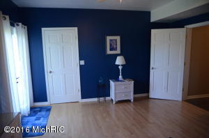 234 E Main St, Walkerville, MI 49459 photo 19