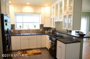 234 E Main St, Walkerville, MI 49459 photo 11