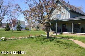 234 E Main St, Walkerville, MI 49459 photo 2