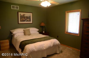 234 E Main St, Walkerville, MI 49459 photo 33
