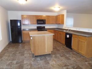 918 8th St, Three Rivers, MI 49093 photo 6