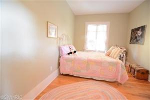 321 W Main, Whitehall, MI 49461 photo 11