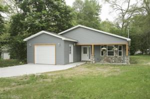 515 Gladys St, Plainwell, MI 49080 photo 1