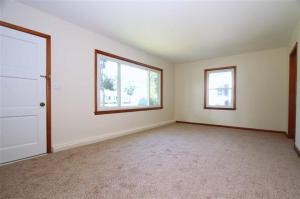 727 Gorham St, Marshall, MI 49068 photo 4