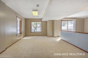 8033 Bolt Dr SE, Ada, MI 49301 photo 19