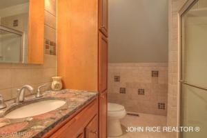 8033 Bolt Dr SE, Ada, MI 49301 photo 17