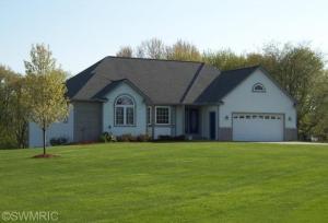 3576 Walnut Ct, Hamilton, MI 49419 photo 1