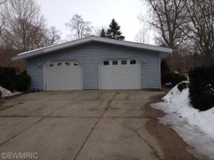 830 Hunt St, Lyons, MI 48851 photo 2
