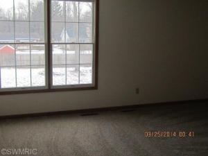 820 E Park Dr, Niles, MI 49120 photo 7