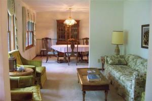 515 Flower St, Three Rivers, MI 49093 photo 8