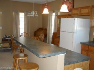 719 Noble, Belding, MI 48809 photo 5