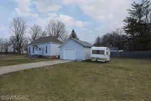 168 E Washington St, Newaygo, MI 49337 photo 6