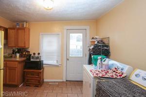 168 E Washington St, Newaygo, MI 49337 photo 15