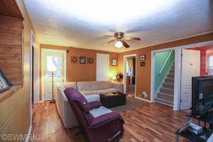 168 E Washington St, Newaygo, MI 49337 photo 14