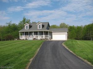 2986 County Line Rd SE, Sumner, MI 48889 photo 1