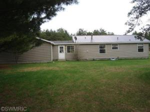 4923 E 48th St, Newaygo, MI 49337 photo 3