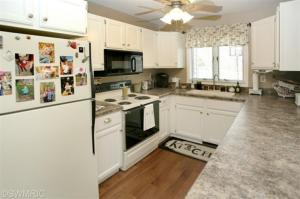 267 Fairway Ct, Plainwell, MI 49080 photo 8