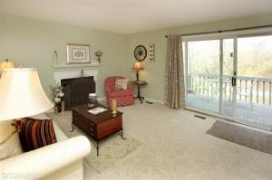 267 Fairway Ct, Plainwell, MI 49080 photo 3