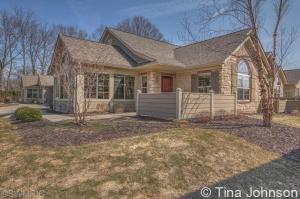 852 Bridge Crest Dr, Ada, MI 49301 photo 3
